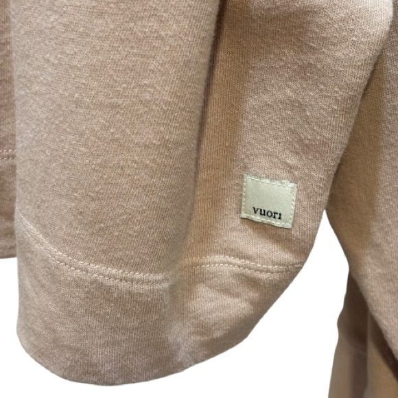 Vuori Sunnyside Organic Cotton Crewneck Sweatshirt in Dogwood Size S EUC - Picture 4 of 6